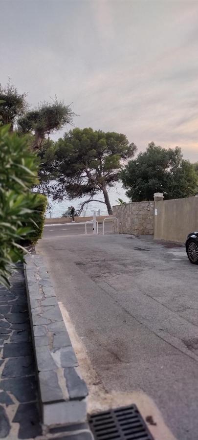 Sanary Cote Mer Bagian luar foto